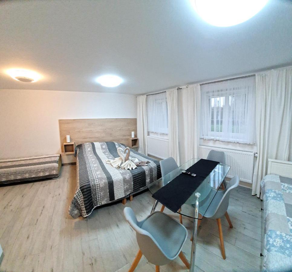 Appartamento Viator Ustka Esterno foto